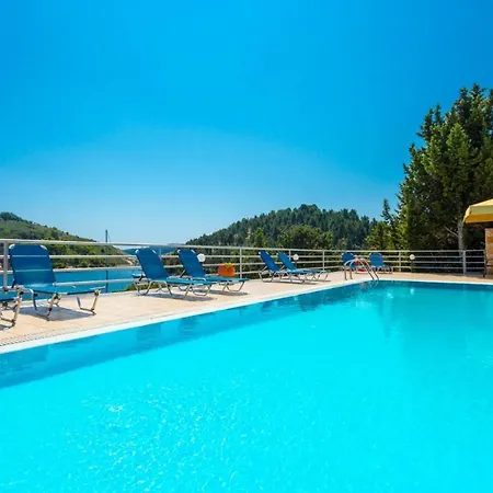 Dolphin House Villa