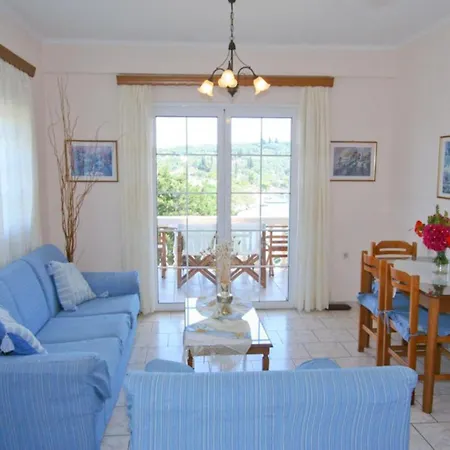 Dolphin House Porto Ozias